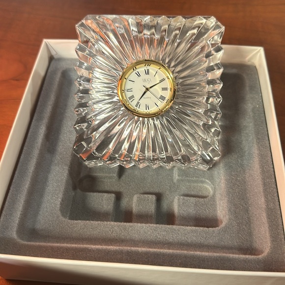 🔥VTG Mikasa West Germany Quadrant Quartz Clock Small Desk Crystal Roman Numerals - Picture 2 of 9